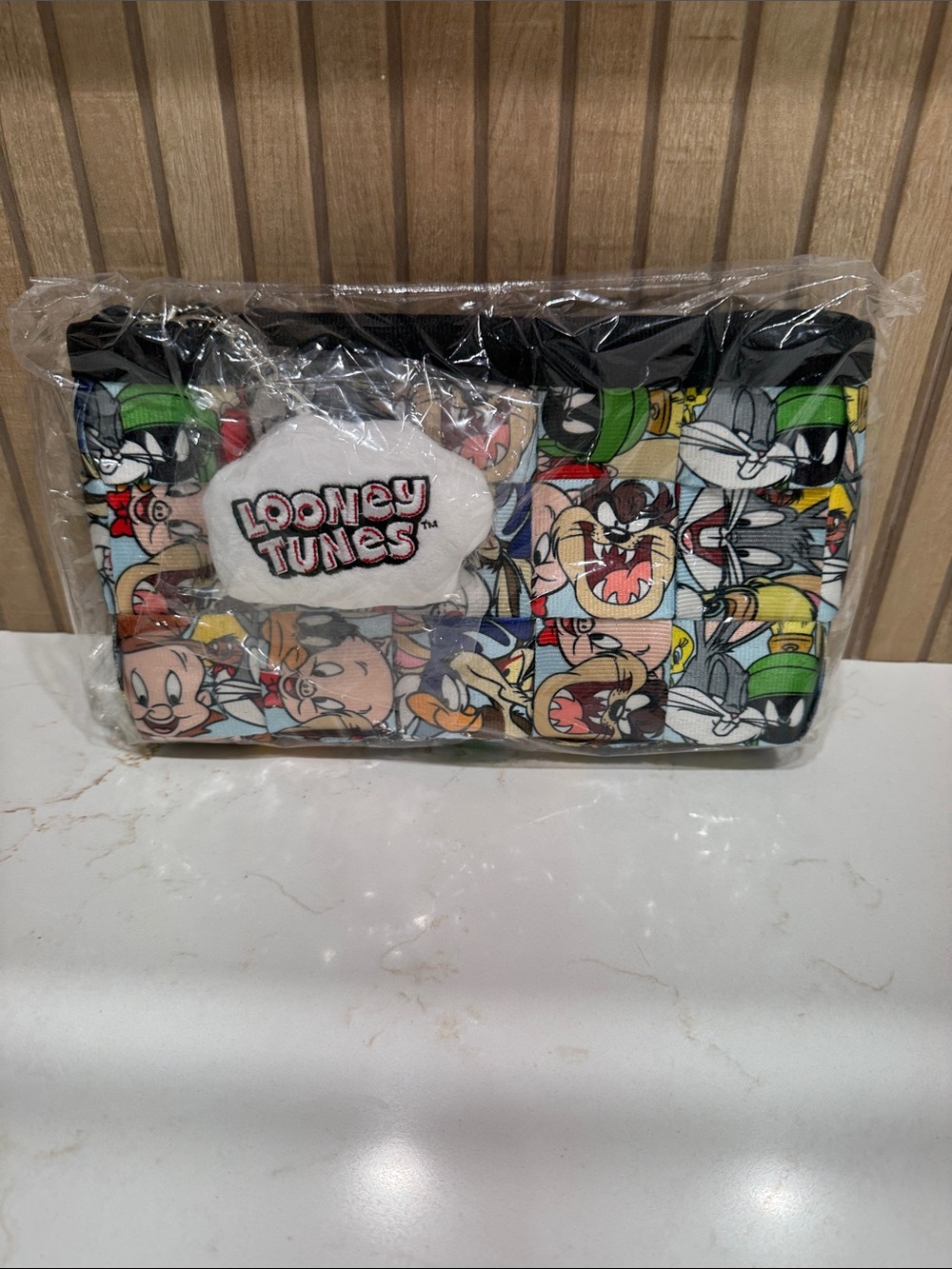 Harveys Looney Tunes Multicolor Crossbody Bag